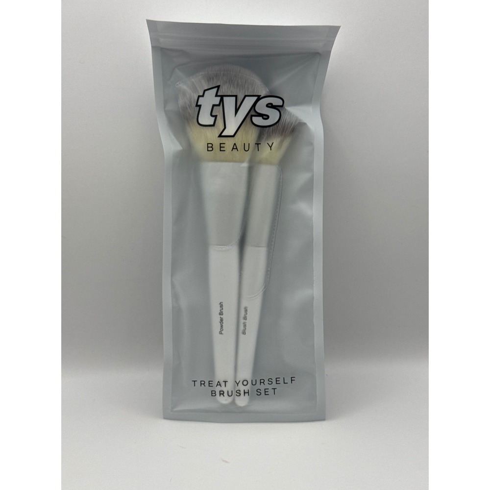 TYS Beauty Treat Yourself Brush‎ Set 2pc Powder Blush Vegan BRAND NEW